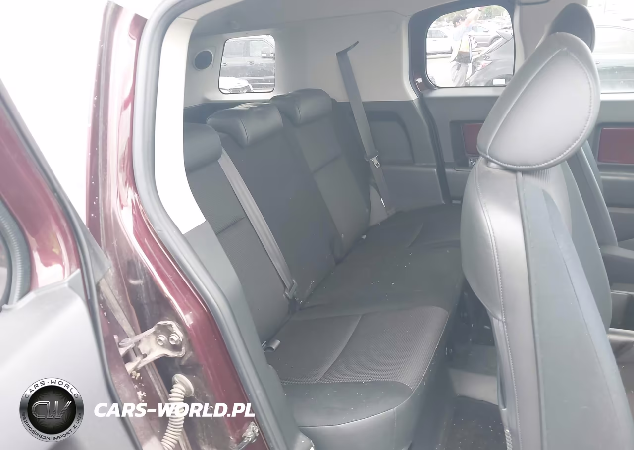 2007 Toyota Fj Cruiser VIN:JTEBU11FX70021496 - 8