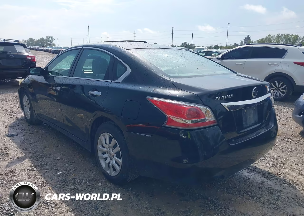 2015 Nissan Altima 2.5 S VIN:1N4AL3AP5FC413859 - 3