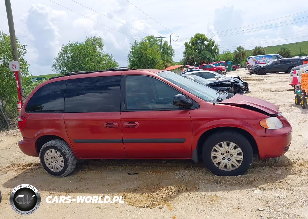 2006 Chrysler Town & Country VIN:1A4GP45R16B610361 - 12