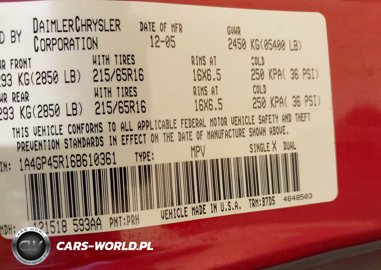 2006 Chrysler Town & Country VIN:1A4GP45R16B610361 - 9