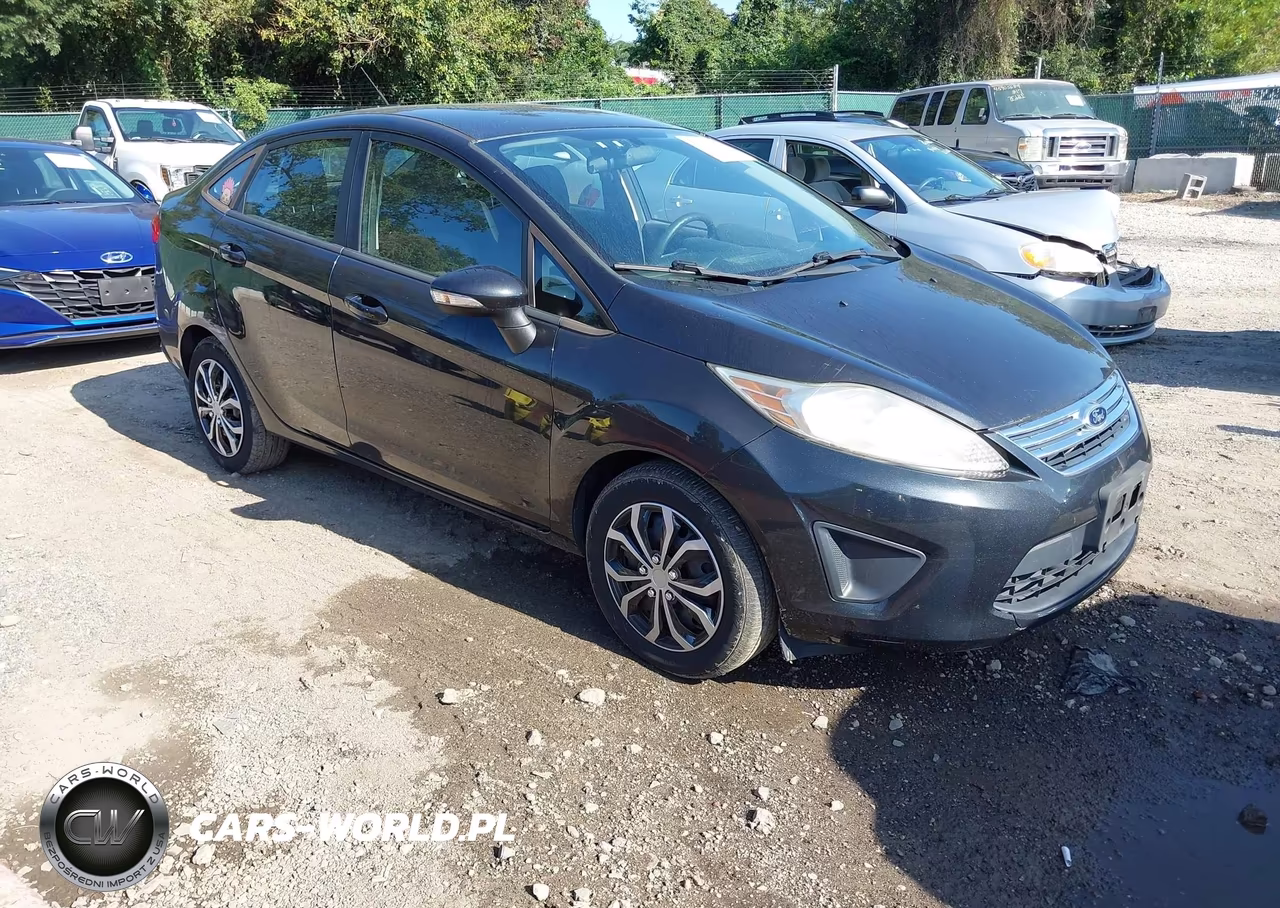 2013 Ford Fiesta Se – zdjęcie 1 z 14