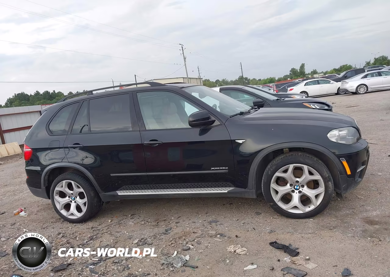 2012 BMW X5 xDrive35D VIN:5UXZW0C56CL666763 - 13