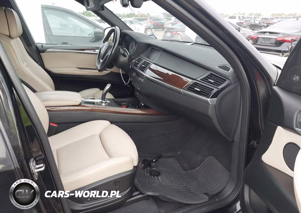 2012 BMW X5 xDrive35D VIN:5UXZW0C56CL666763 - 5