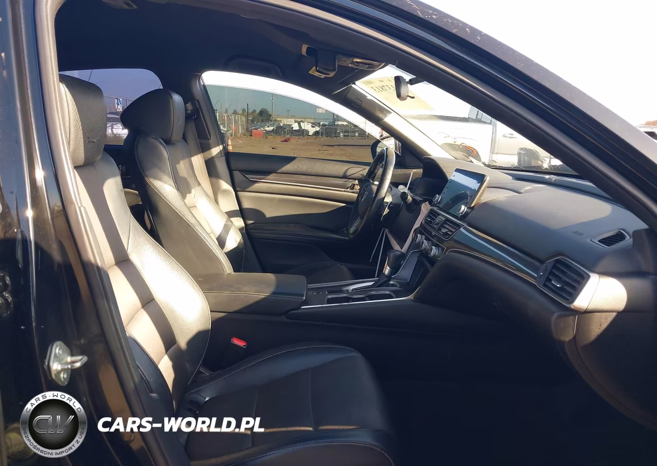 2018 Honda Accord Sport VIN:1HGCV1F31JA224400 - 5