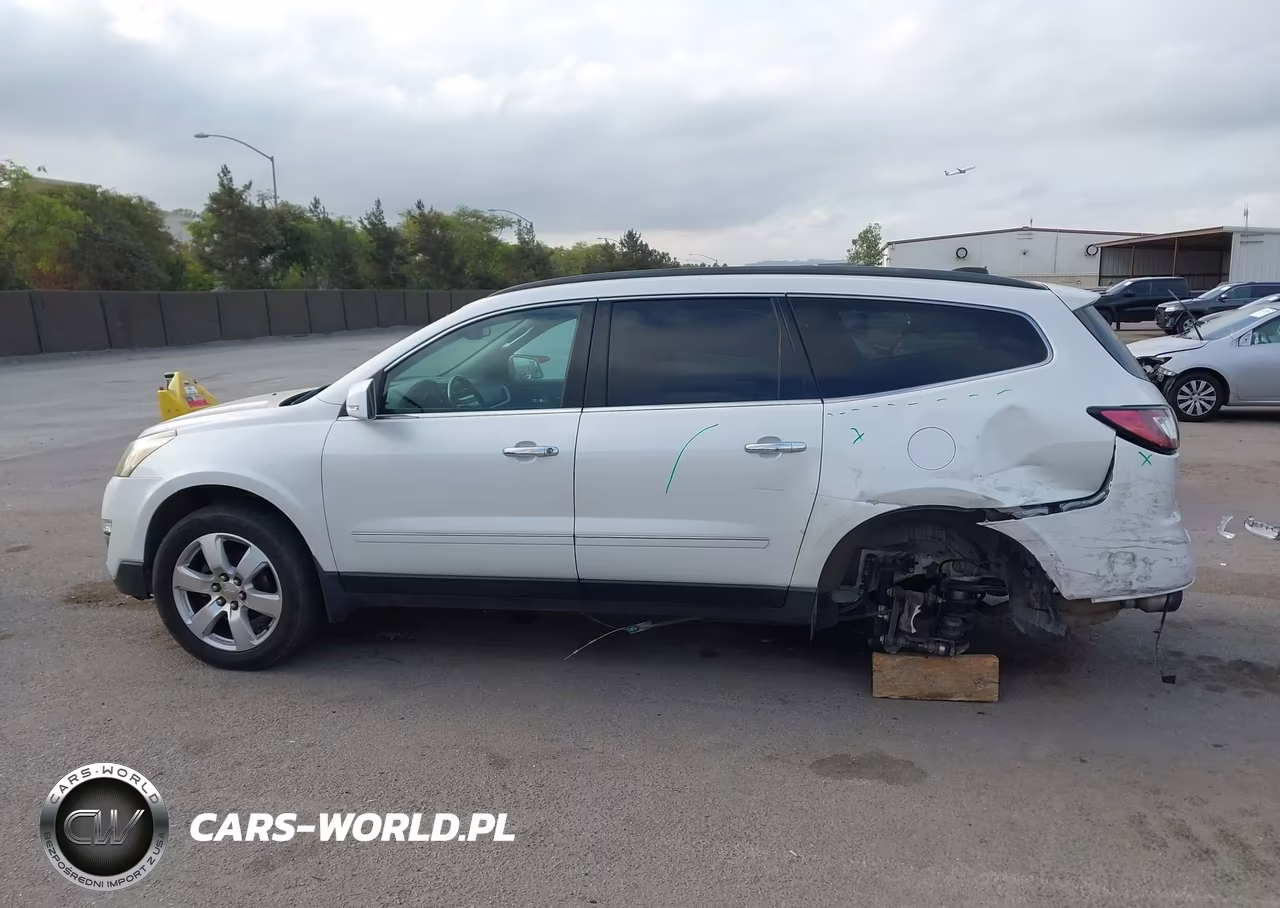 2017 Chevrolet Traverse Premier VIN:1GNKRJKD0HJ318802 - 15
