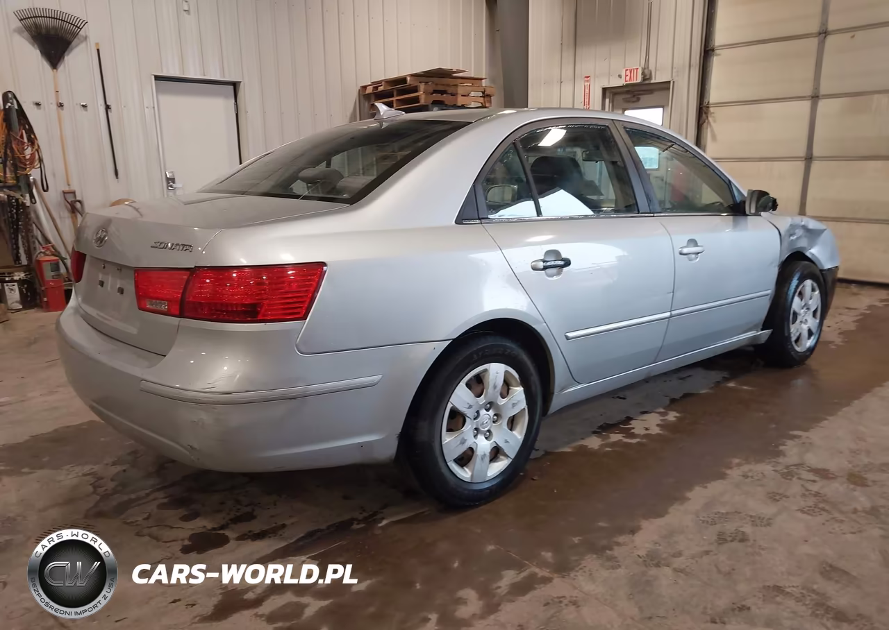 2010 Hyundai Sonata Gls VIN:5NPET4AC3AH628376 - 4