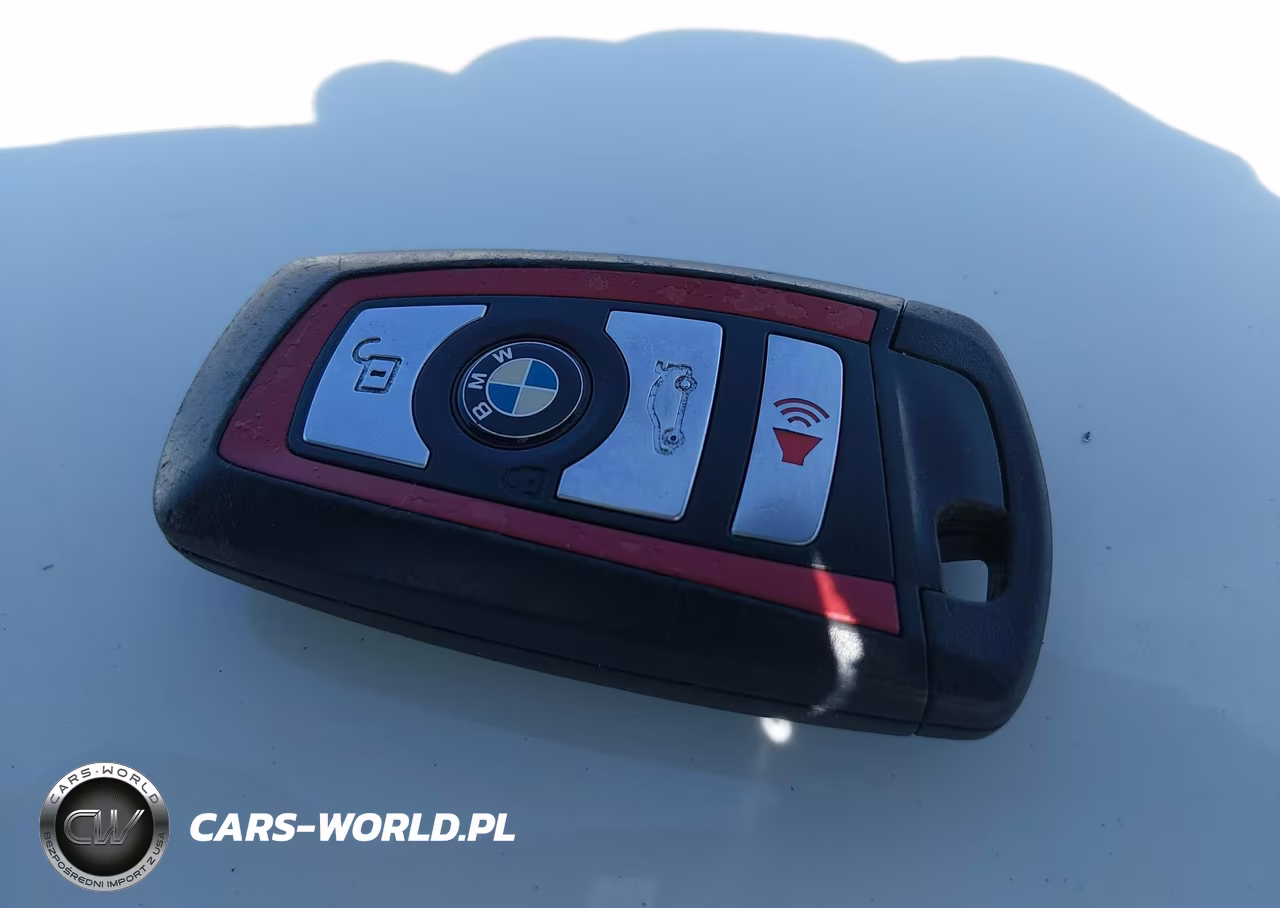 2018 BMW 330I VIN:WBA8B9C56JK677114 - 11