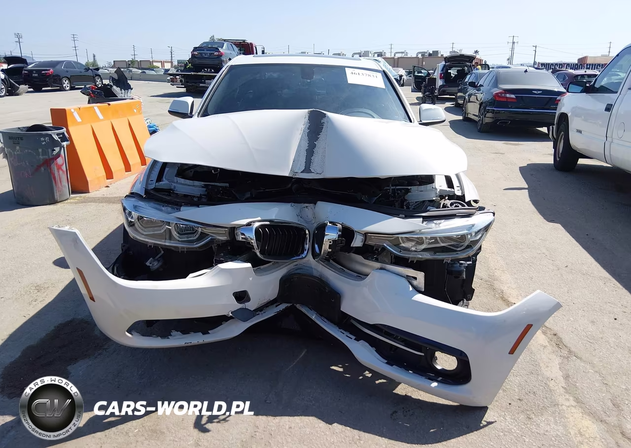 2018 BMW 330I VIN:WBA8B9C56JK677114 - 12