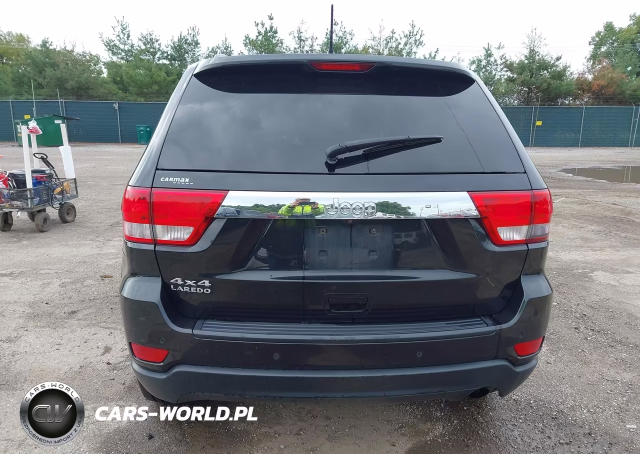 2012 Jeep Grand Cherokee Laredo VIN:1C4RJFAG7CC249028 - 16