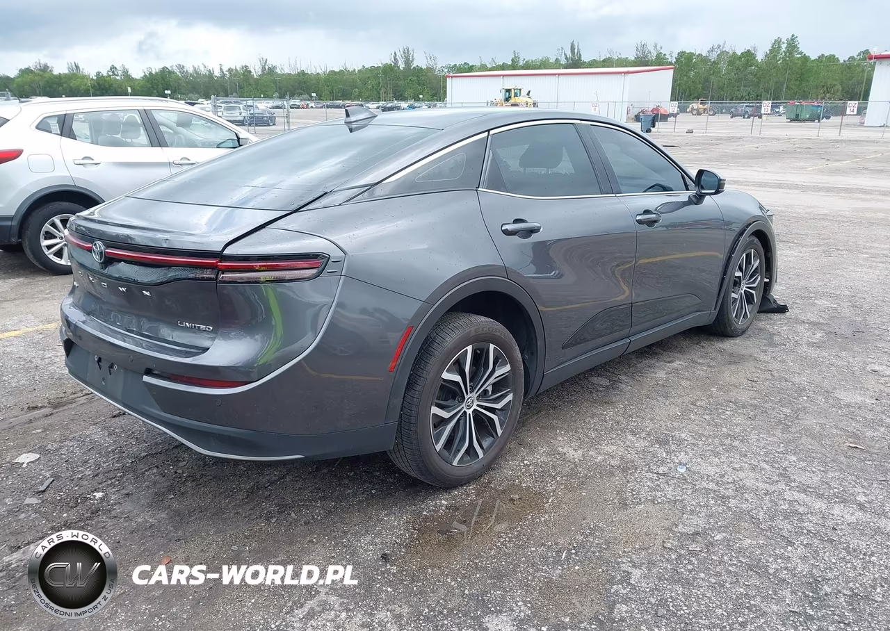 2023 Toyota Crown Limited VIN:JTDAAAAF7P3006042 - 4