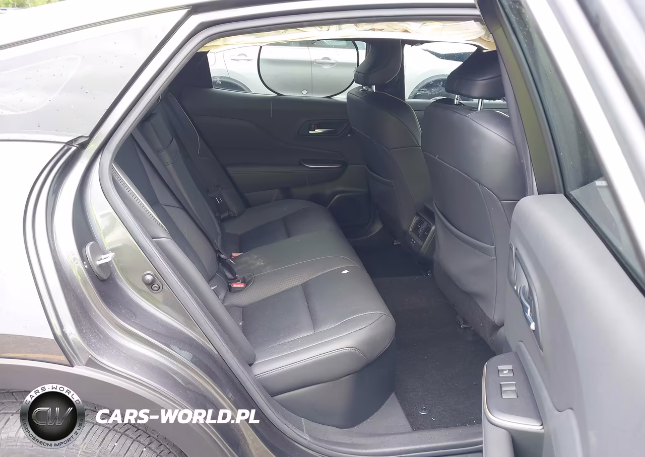 2023 Toyota Crown Limited VIN:JTDAAAAF7P3006042 - 8