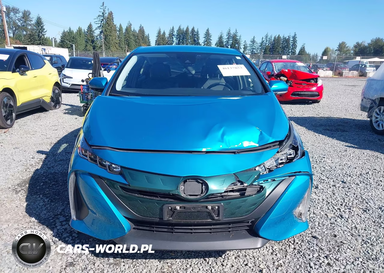 2017 Toyota Prius Prime Premium VIN:JTDKARFP3H3058256 - 12