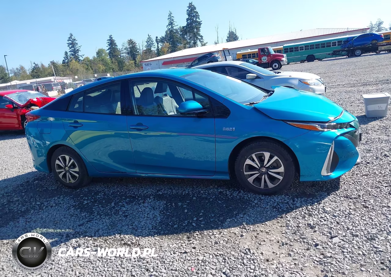 2017 Toyota Prius Prime Premium VIN:JTDKARFP3H3058256 - 13