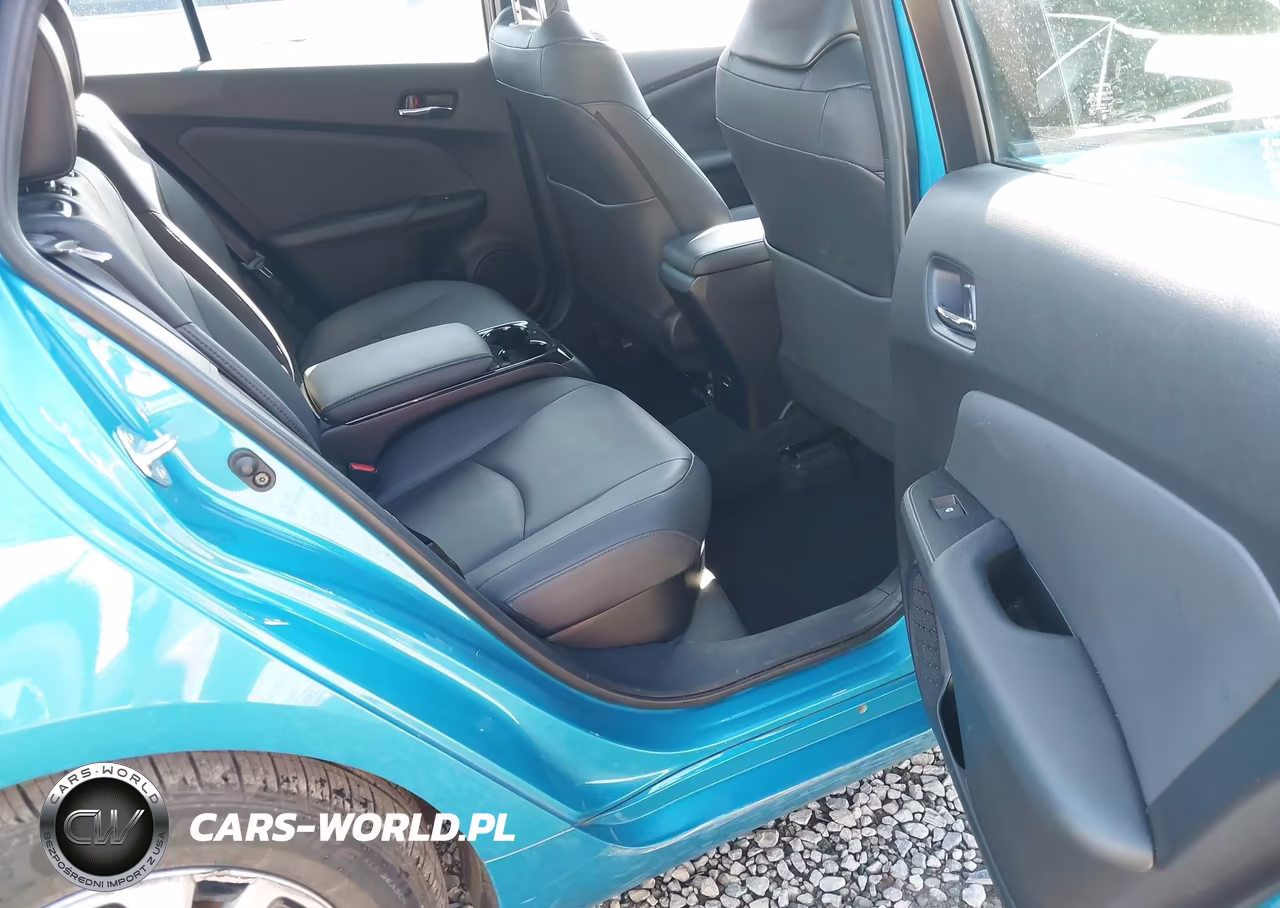 2017 Toyota Prius Prime Premium VIN:JTDKARFP3H3058256 - 18