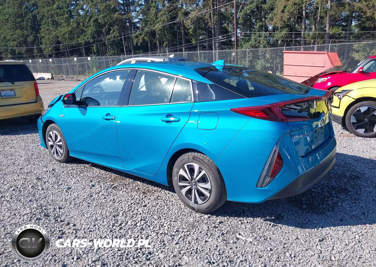 2017 Toyota Prius Prime Premium VIN:JTDKARFP3H3058256 - 3