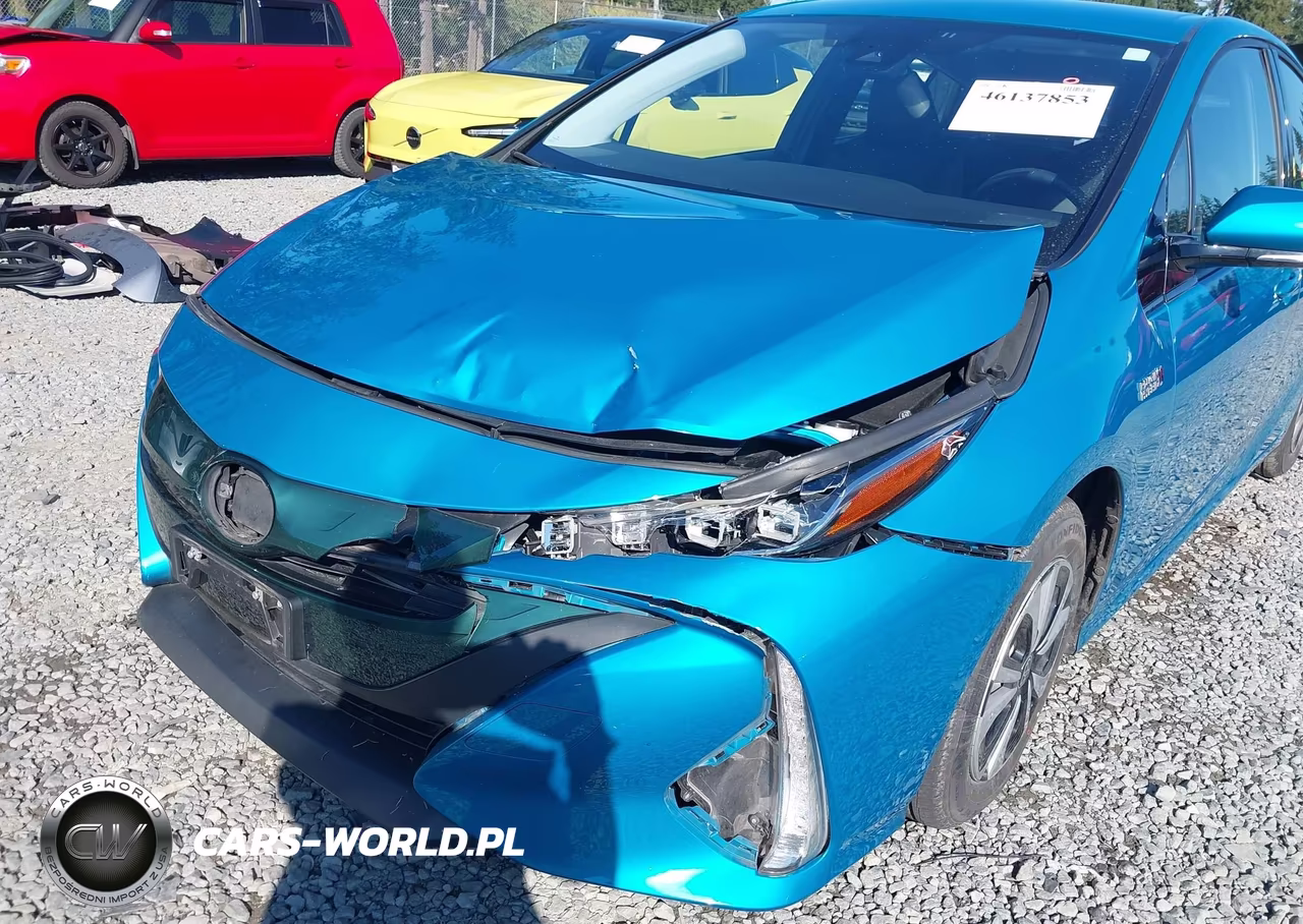 2017 Toyota Prius Prime Premium VIN:JTDKARFP3H3058256 - 6