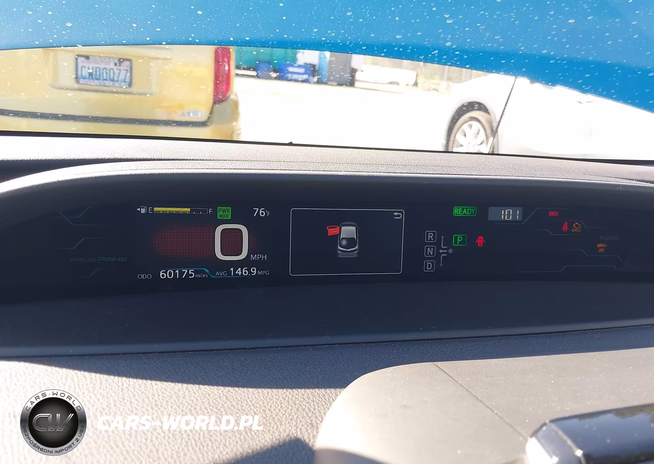 2017 Toyota Prius Prime Premium VIN:JTDKARFP3H3058256 - 7