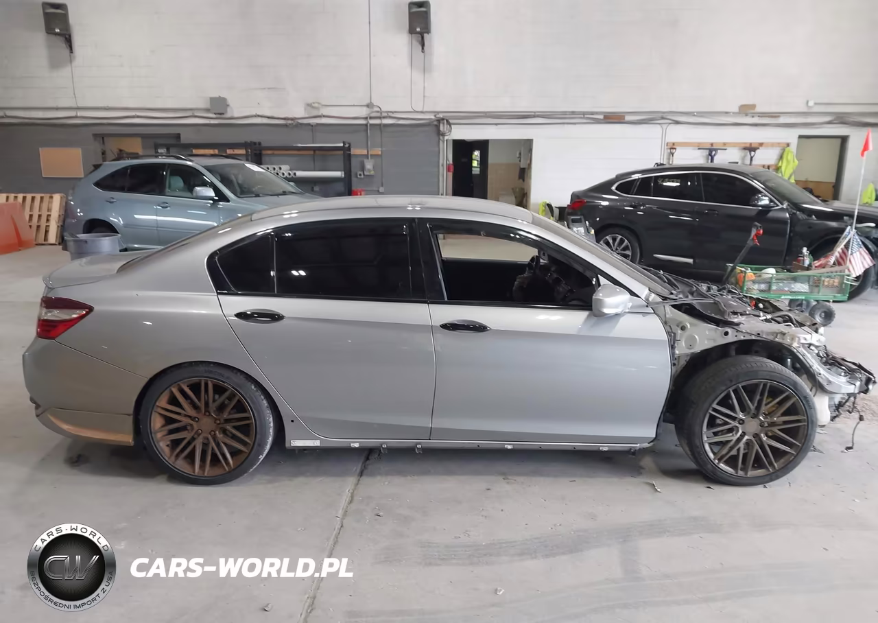 2017 Honda Accord Sport Se VIN:1HGCR2F15HA147856 - 14