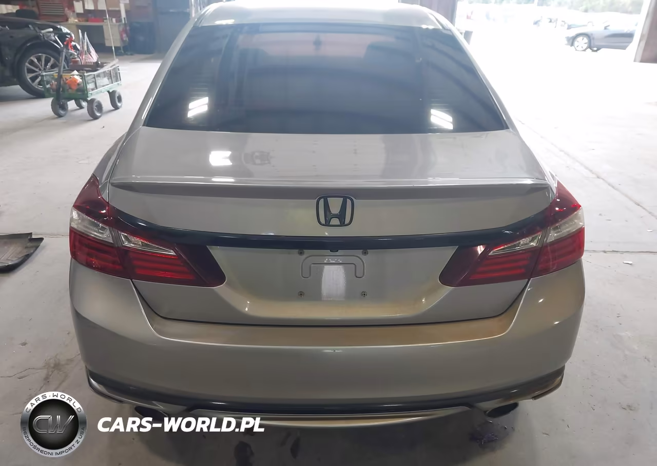 2017 Honda Accord Sport Se VIN:1HGCR2F15HA147856 - 17