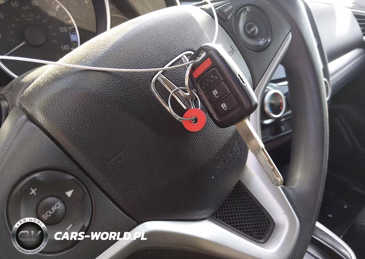 2015 Honda Fit Lx VIN:3HGGK5H5XFM748736 - 11