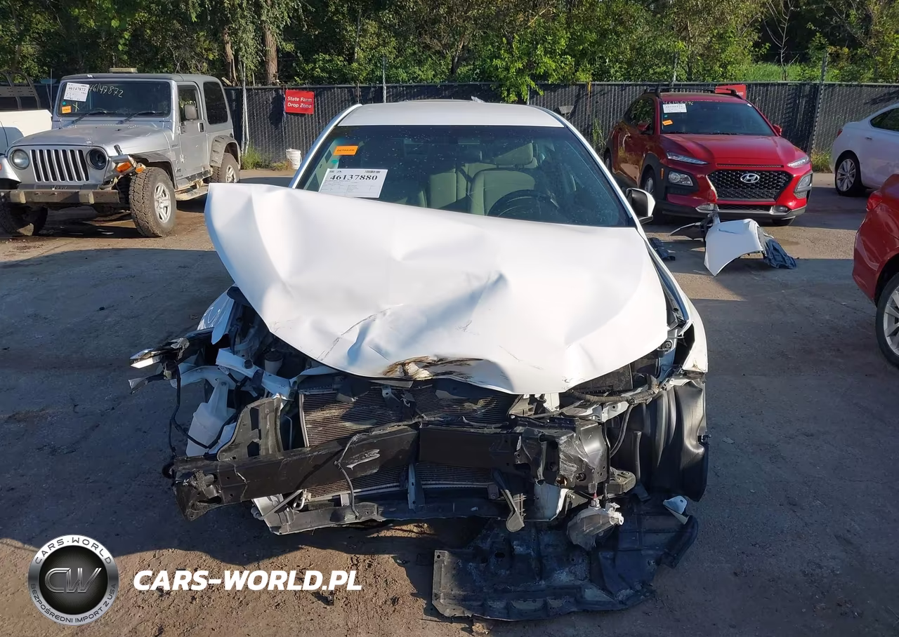 2017 Toyota Camry Le VIN:4T1BF1FK9HU343928 - 13