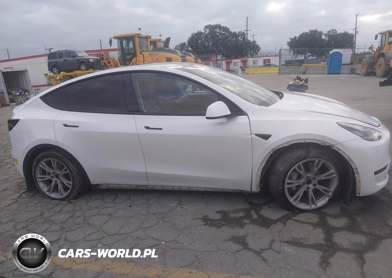 2021 Tesla Model Y Long Range Dual Motor All-Wheel Drive VIN:5YJYGDEE2MF159331 - 14