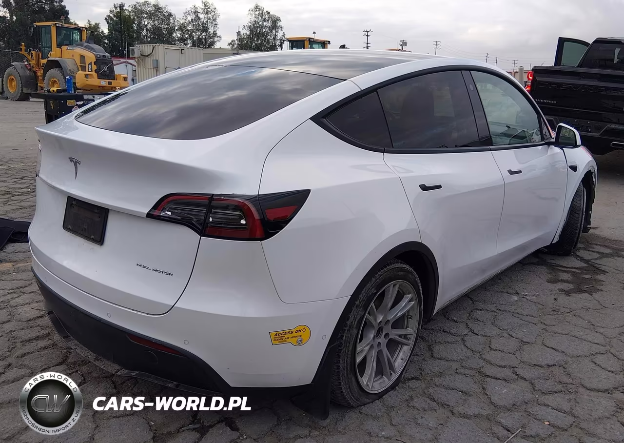 2021 Tesla Model Y Long Range Dual Motor All-Wheel Drive VIN:5YJYGDEE2MF159331 - 4
