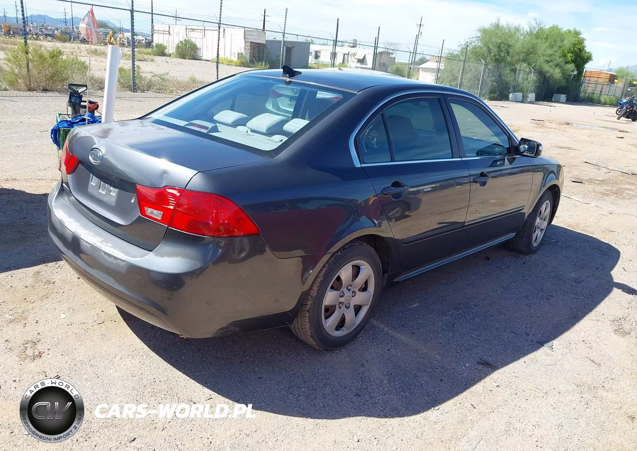 2010 Kia Optima Lx VIN:KNAGG4A81A5428554 - 4
