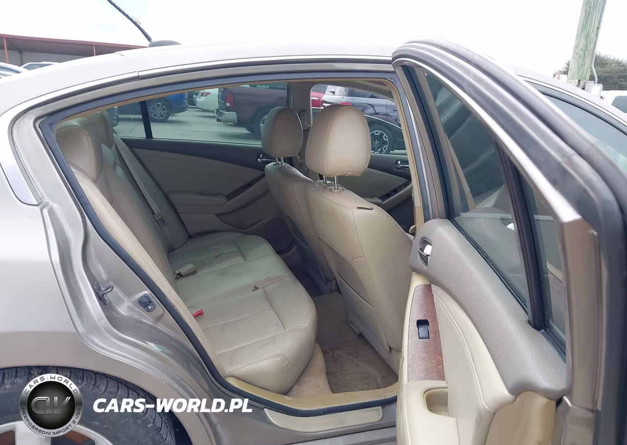 2007 Nissan Altima Hybrid VIN:1N4CL21E57C177121 - 8