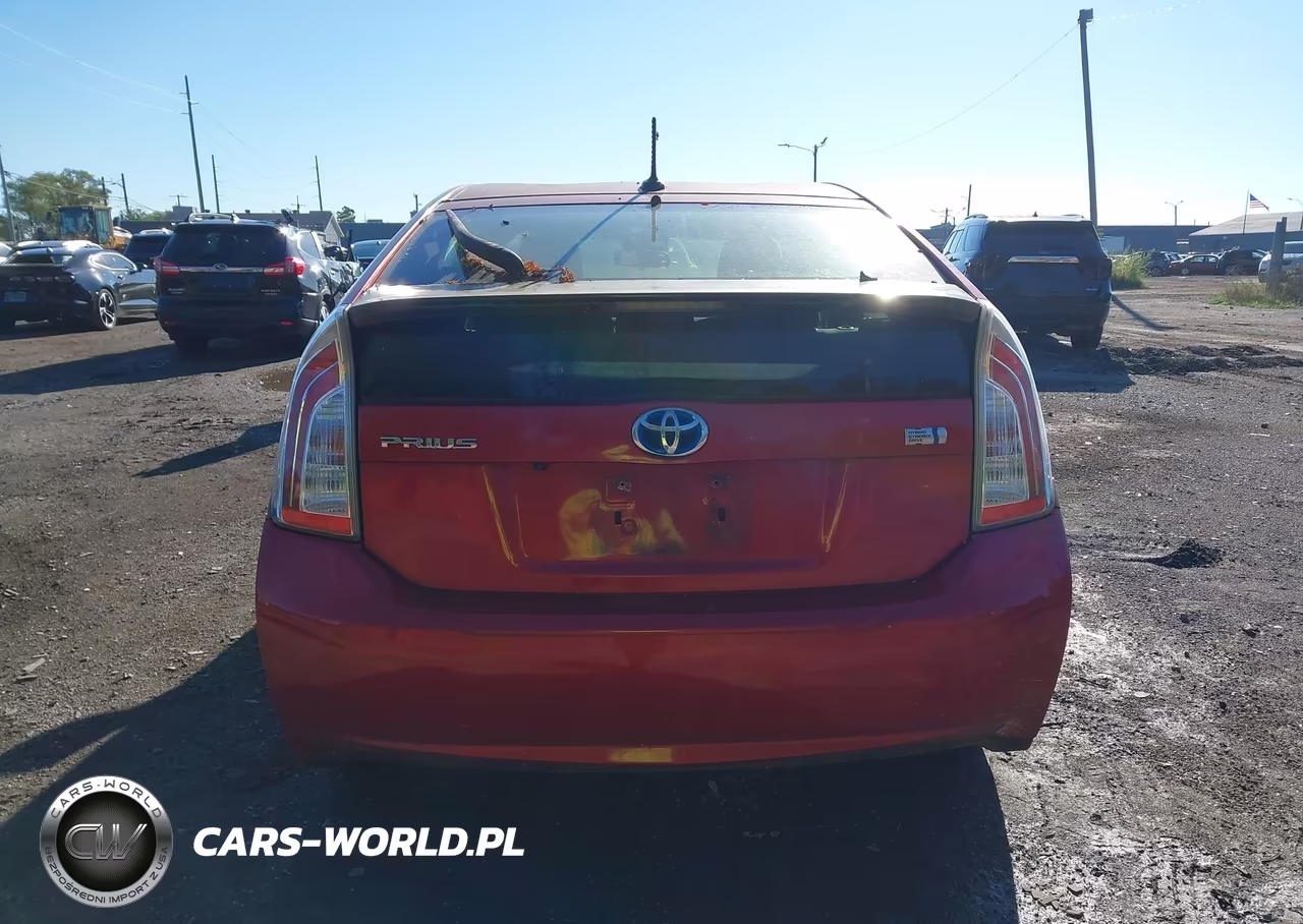 2013 Toyota Prius Three VIN:JTDKN3DU7D1727631 - 16