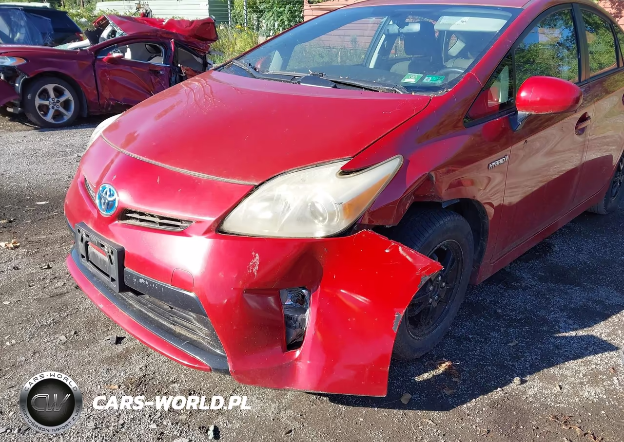 2013 Toyota Prius Three VIN:JTDKN3DU7D1727631 - 6