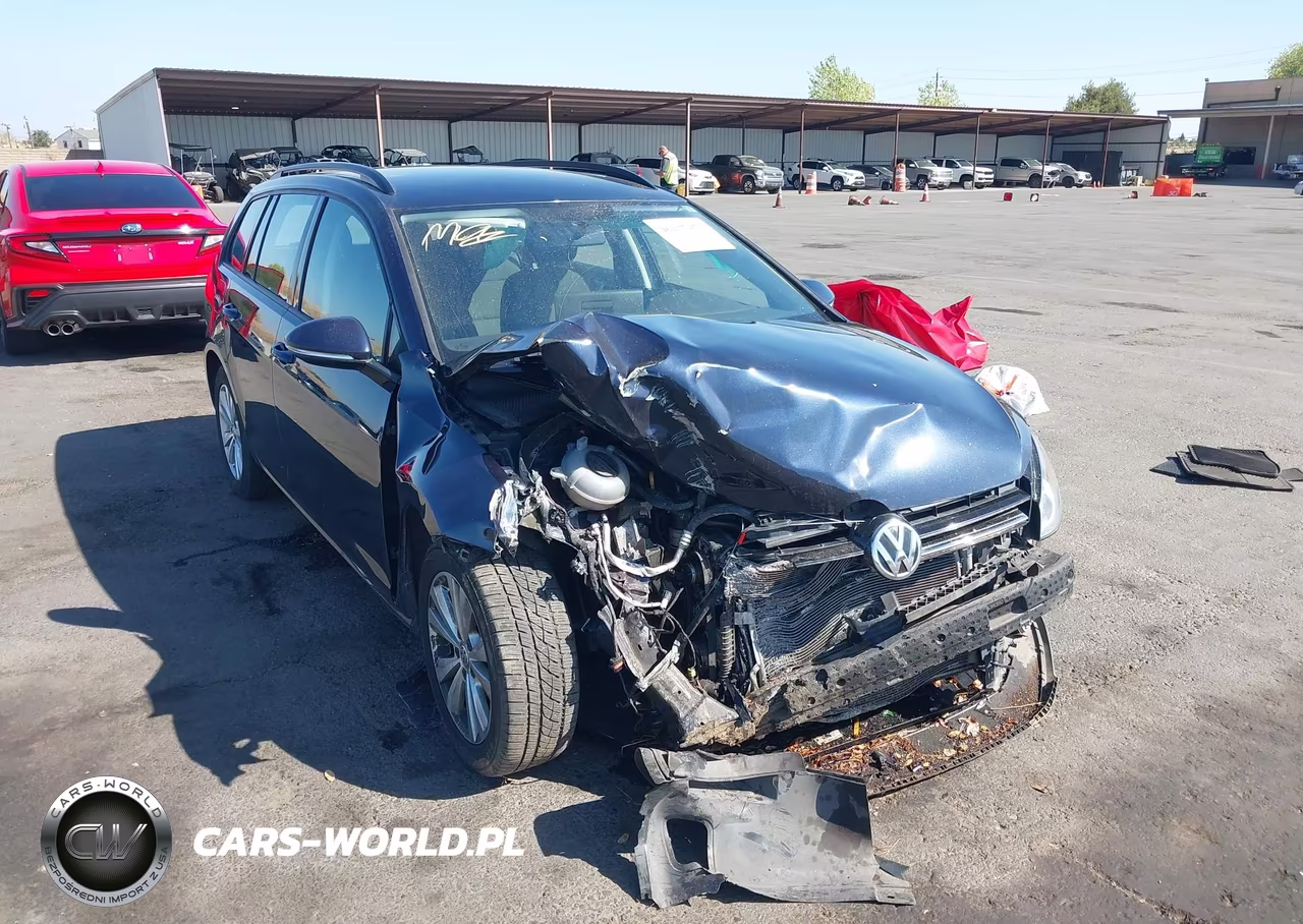 2017 Volkswagen Golf Sportwagen Tsi S