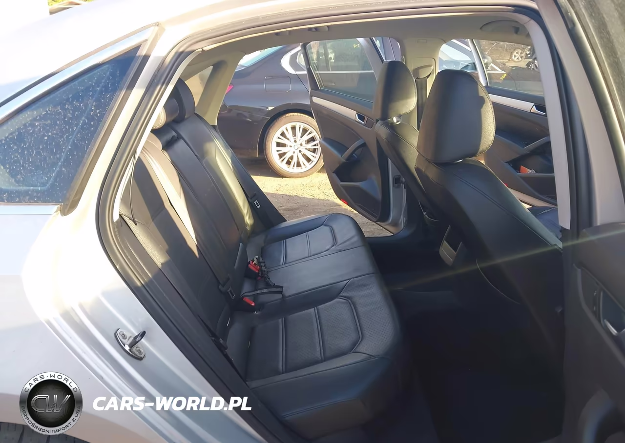 2012 Volkswagen Passat 2.5L Se VIN:1VWBH7A30CC056720 - 8