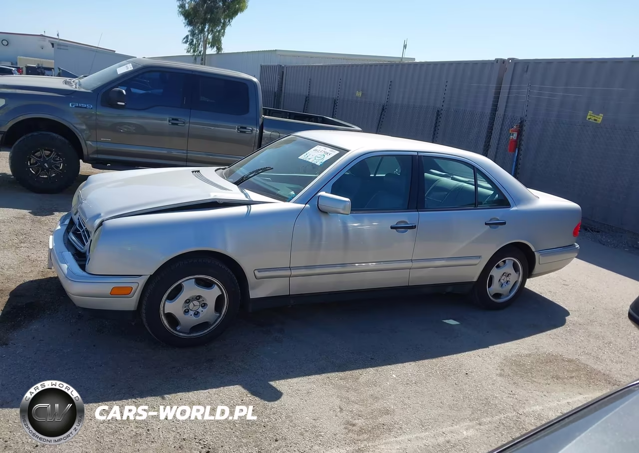 1997 Mercedes-Benz E 420 VIN:WDBJF72F9VA527158 - 17