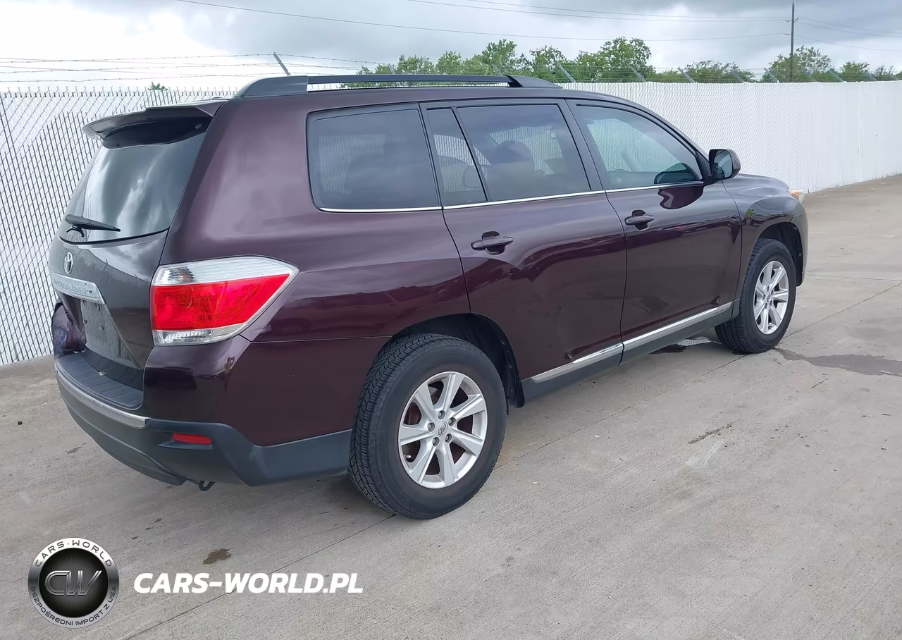 2011 Toyota Highlander Se V6 VIN:5TDZK3EH1BS029749 - 4