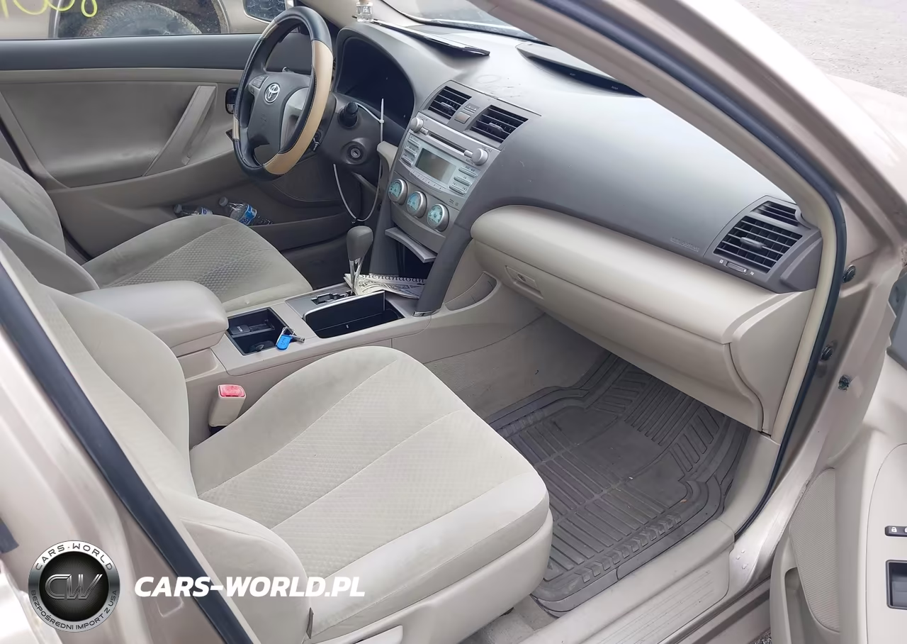 2009 Toyota Camry Le VIN:4T1BE46K49U835756 - 5