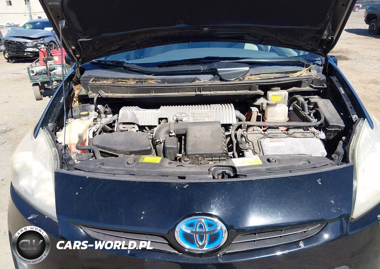 2011 Toyota Prius Two VIN:JTDKN3DU7B5341068 - 10