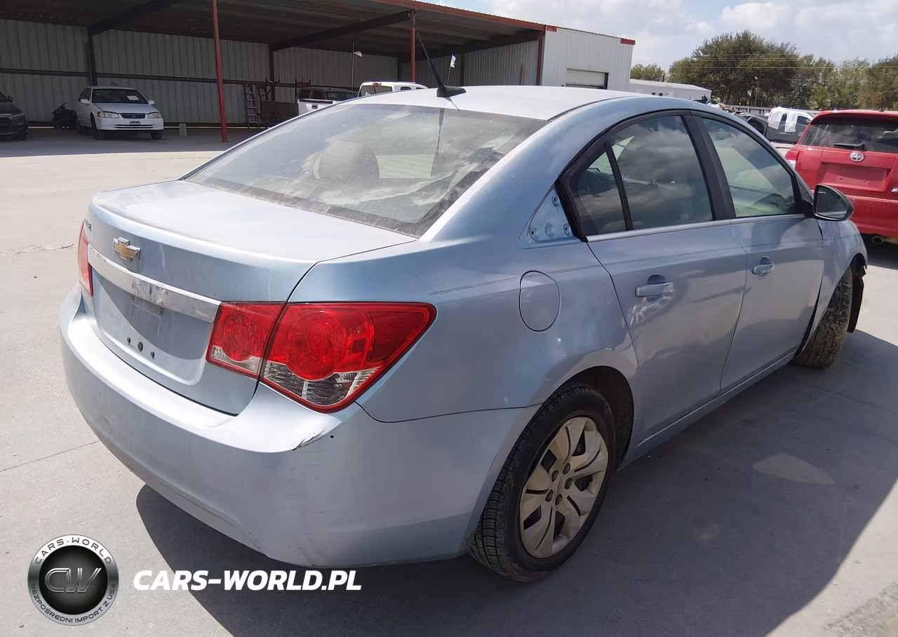2012 Chevrolet Cruze Ls VIN:1G1PC5SH7C7182175 - 4
