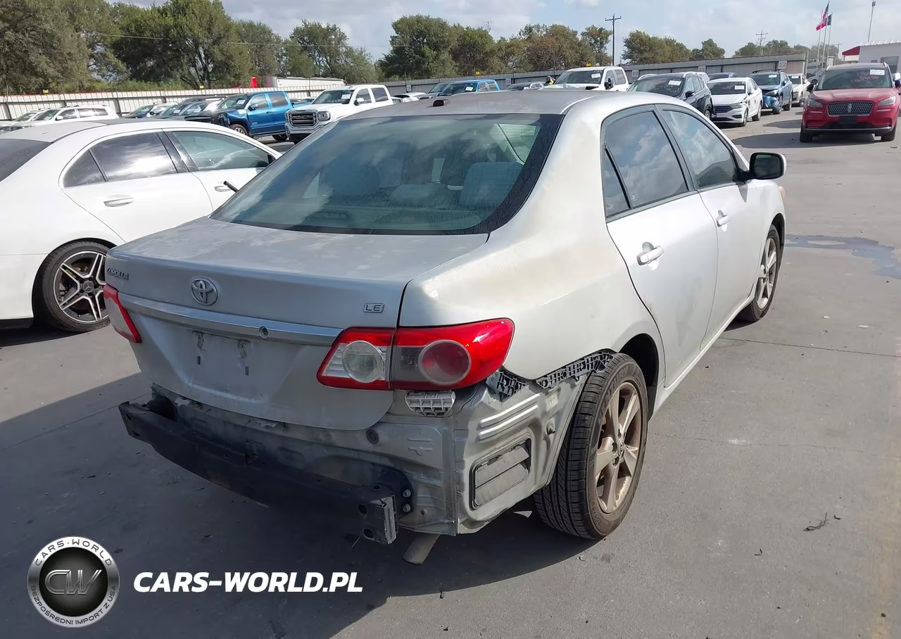 2012 Toyota Corolla Le VIN:5YFBU4EE7CP027425 - 4