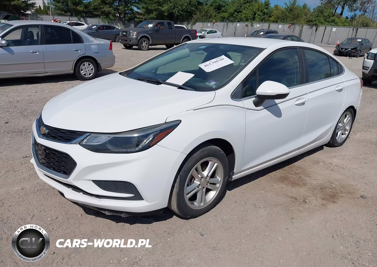 2017 Chevrolet Cruze Lt Auto VIN:1G1BE5SM8H7190875 - 2