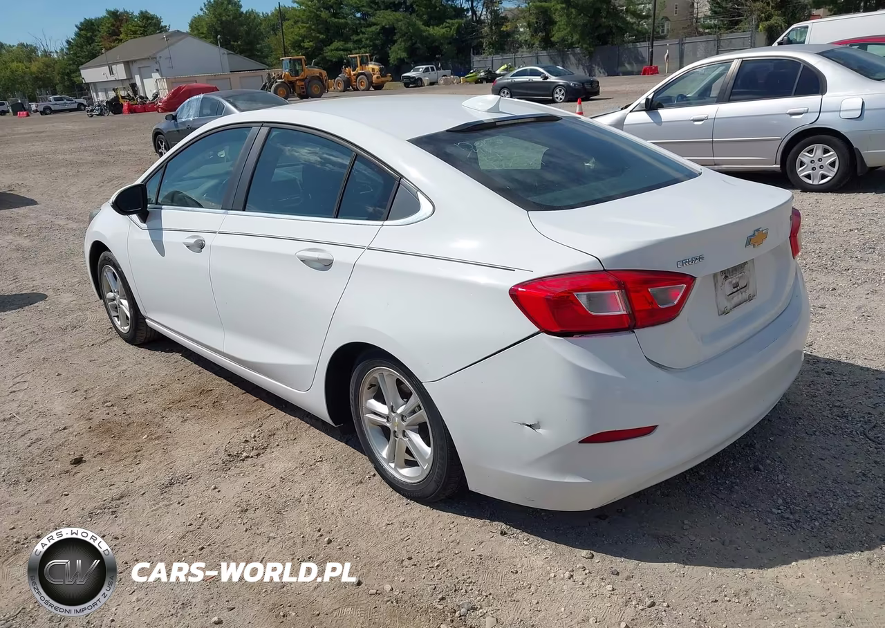 2017 Chevrolet Cruze Lt Auto VIN:1G1BE5SM8H7190875 - 3