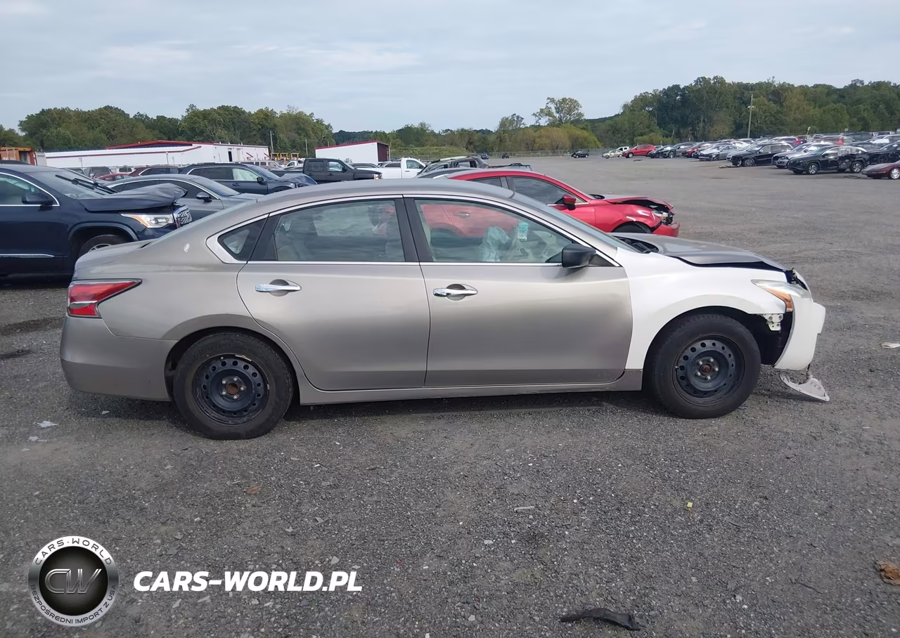 2014 Nissan Altima 2.5 S VIN:1N4AL3AP0EC144927 - 13