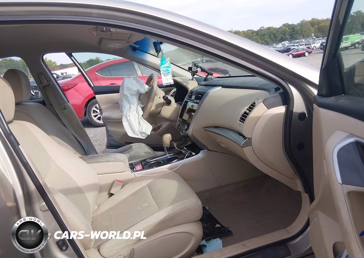2014 Nissan Altima 2.5 S VIN:1N4AL3AP0EC144927 - 5