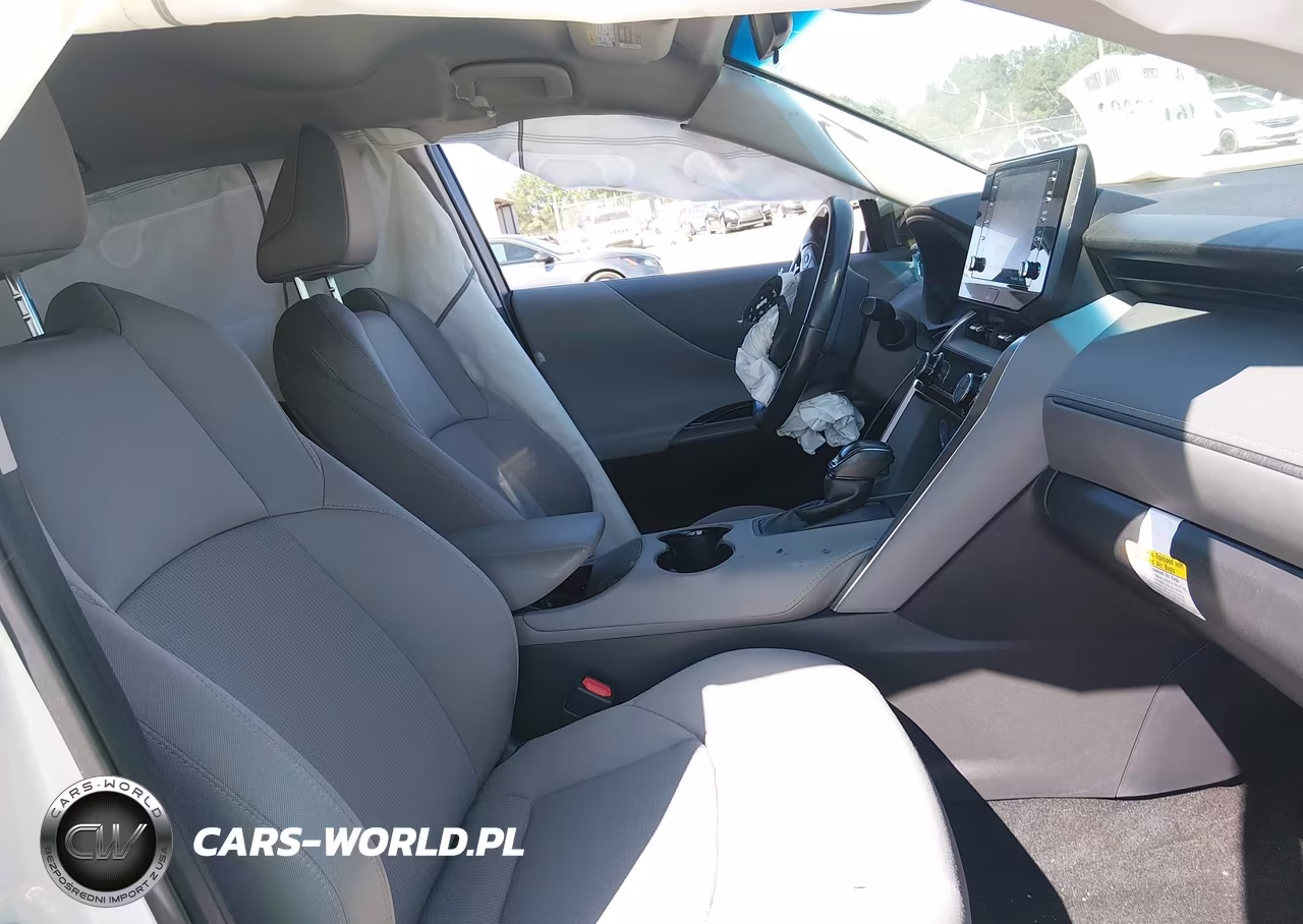 2022 Toyota Venza Le VIN:JTEAAAAHXNJ104973 - 5
