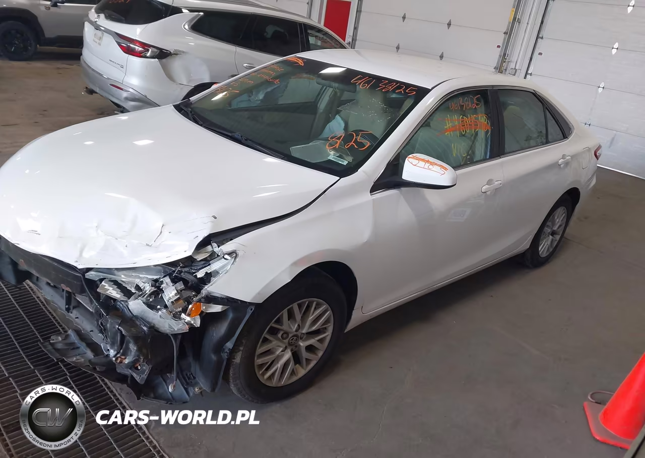 2016 Toyota Camry Le VIN:4T1BF1FKXGU245134 - 2