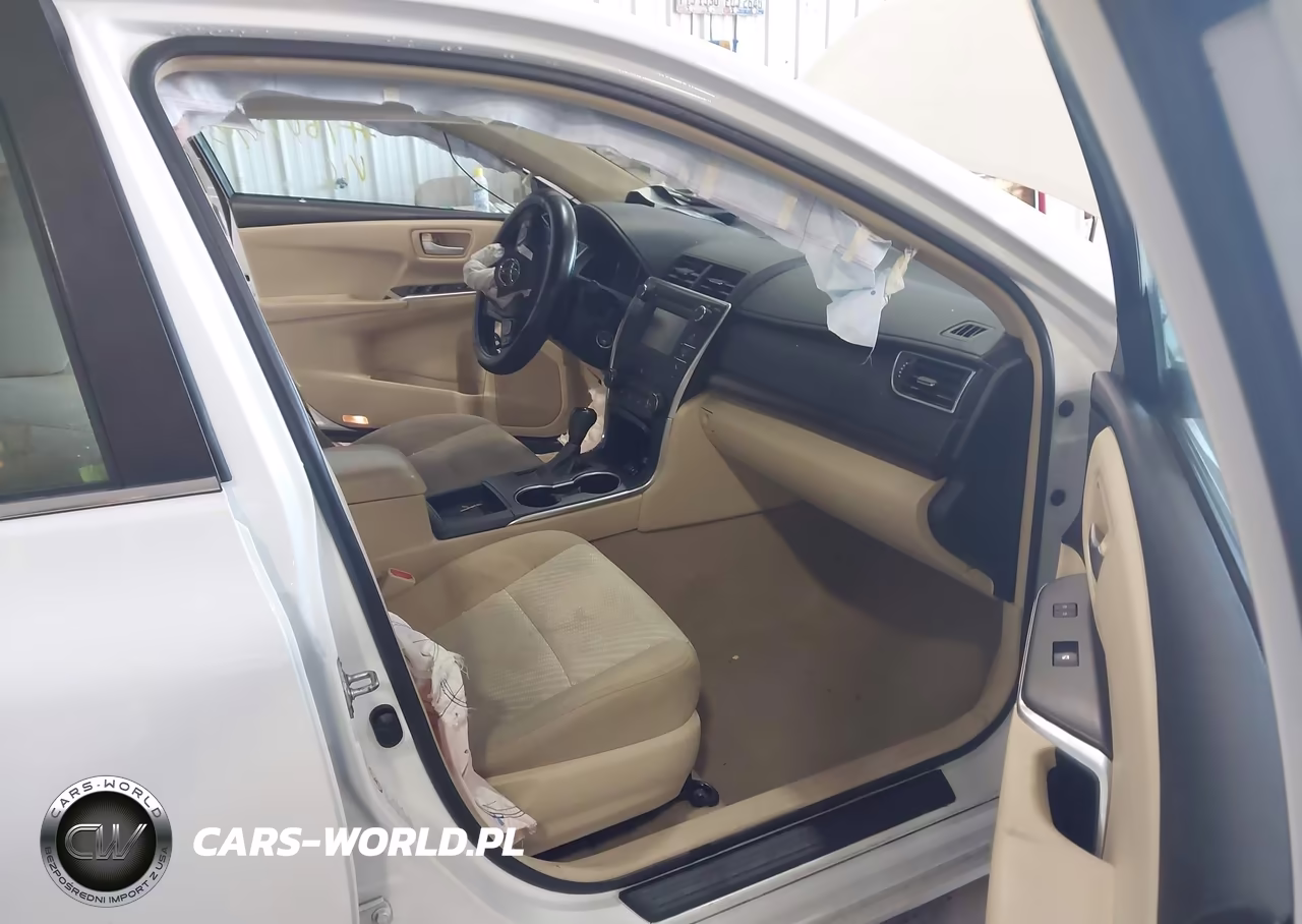 2016 Toyota Camry Le VIN:4T1BF1FKXGU245134 - 5