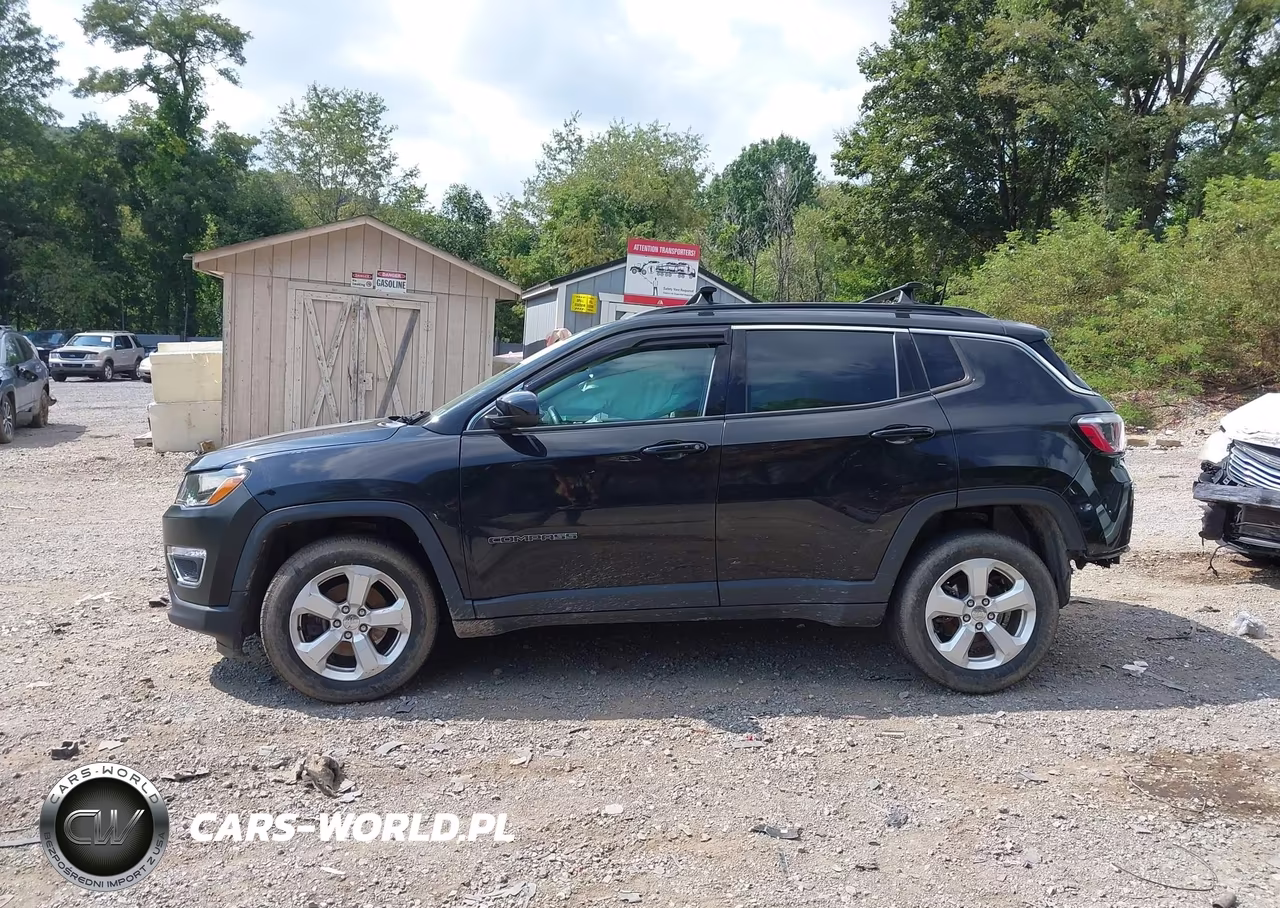 2018 Jeep Compass Latitude VIN:3C4NJDBB9JT484750 - 14