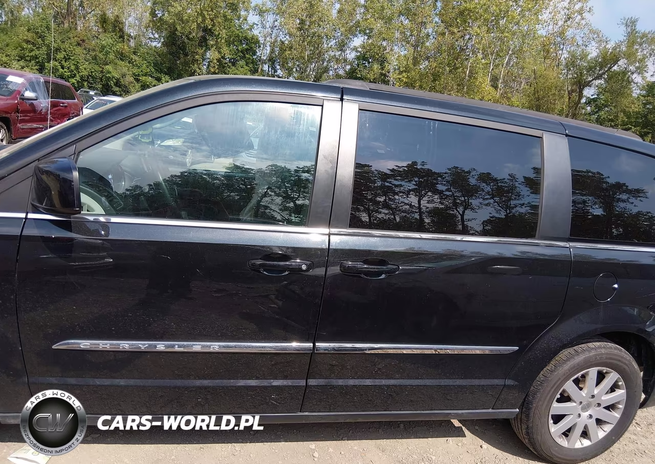 2013 Chrysler Town & Country Touring VIN:2C4RC1BG3DR696492 - 14