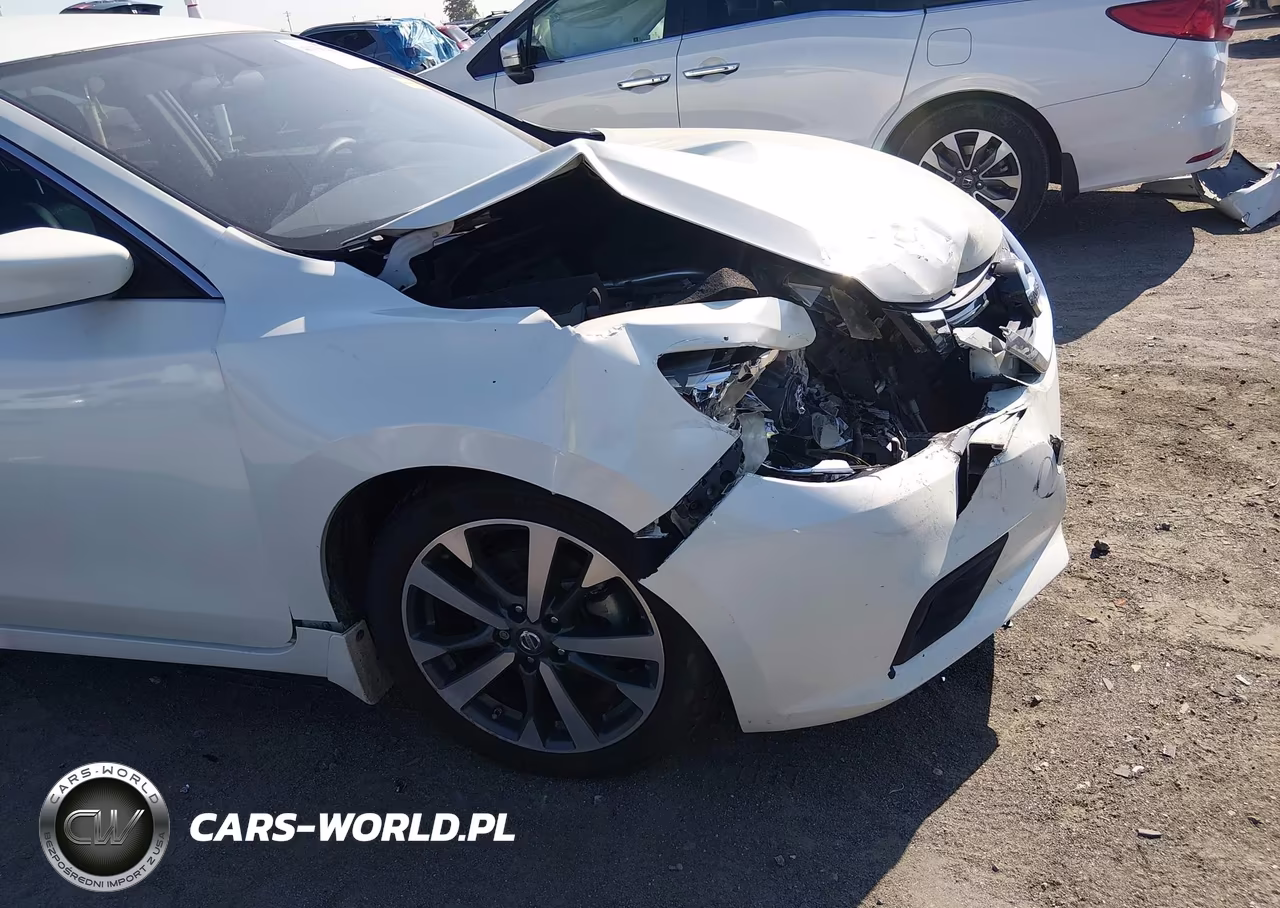 2017 Nissan Altima 2.5 Sr VIN:1N4AL3AP1HC253353 - 12