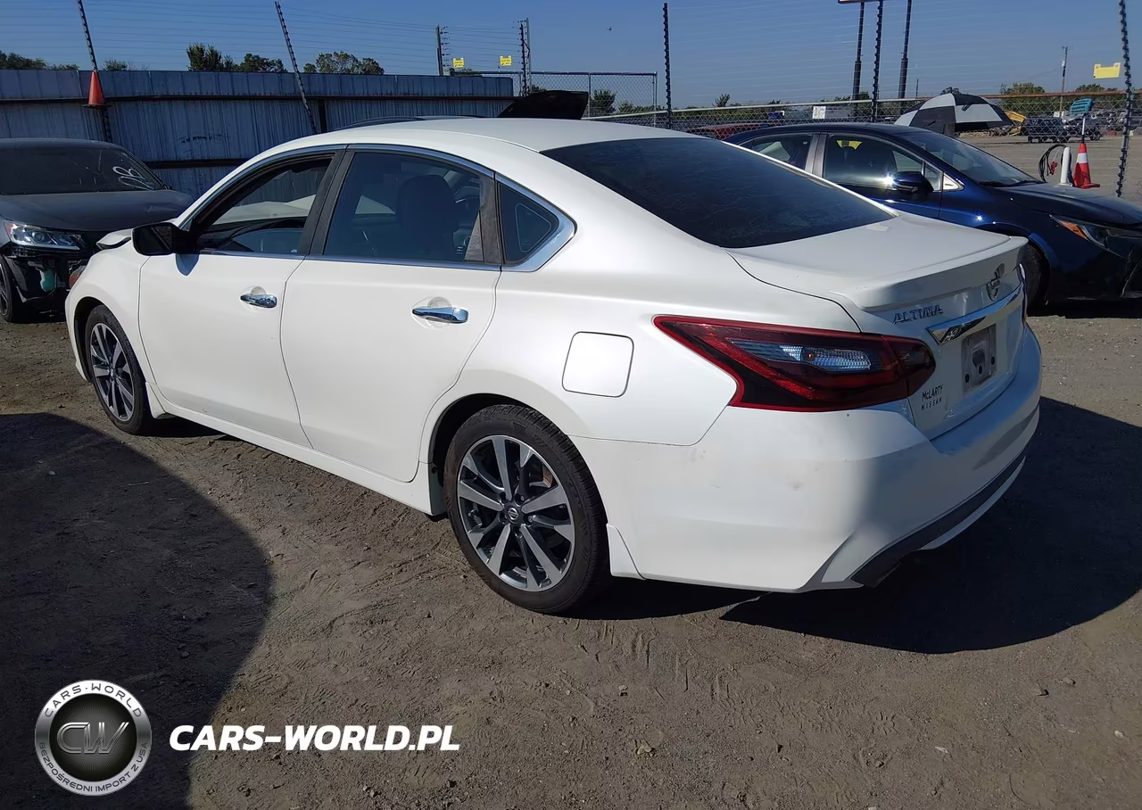 2017 Nissan Altima 2.5 Sr VIN:1N4AL3AP1HC253353 - 3
